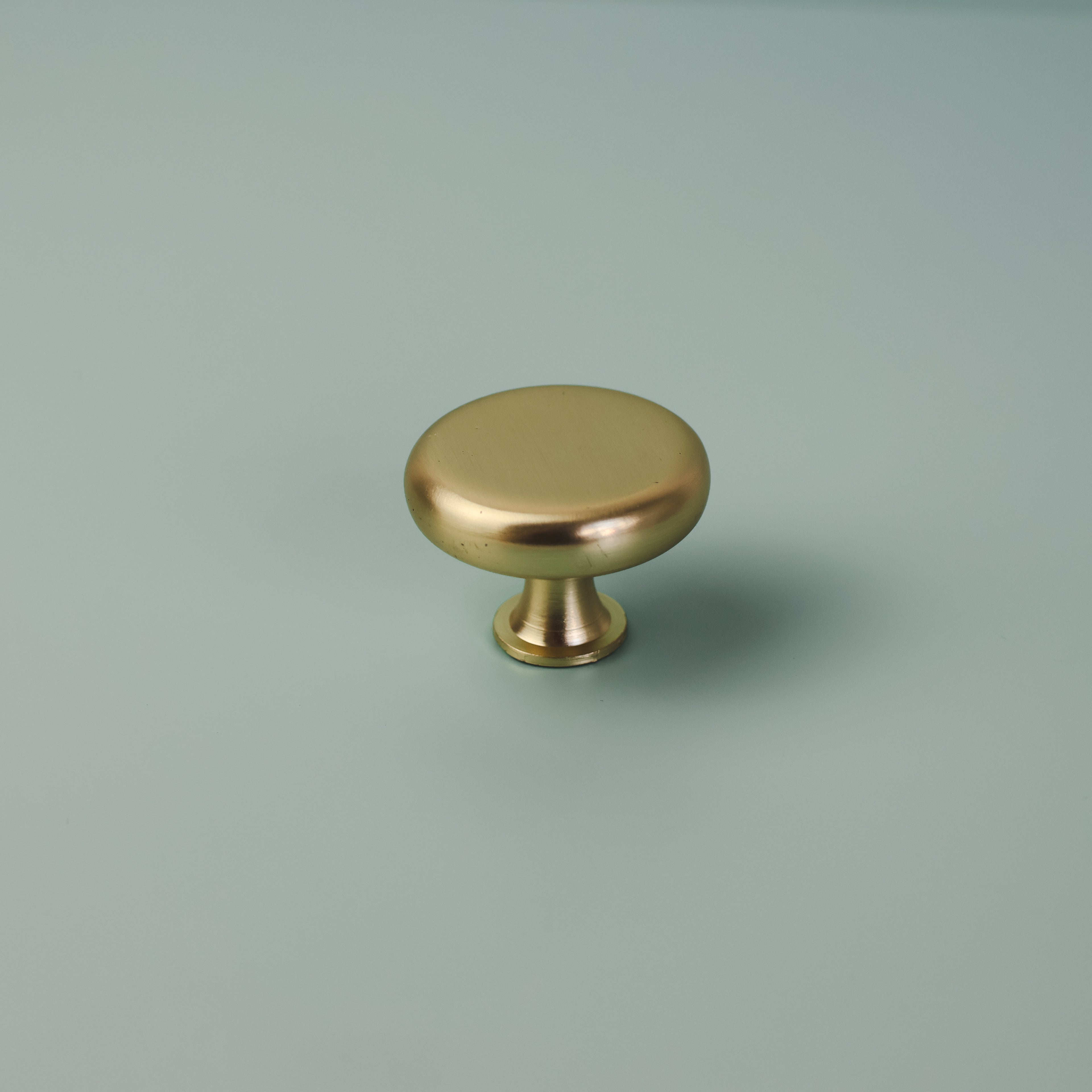 Melbourne Knob Brushed Brass