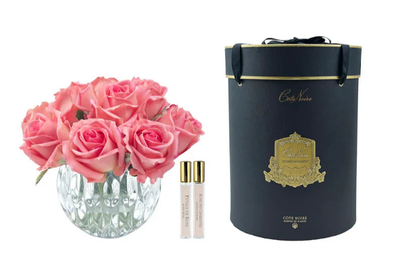 Luxury Round 13 Rose Bud Bouquet - White Peach