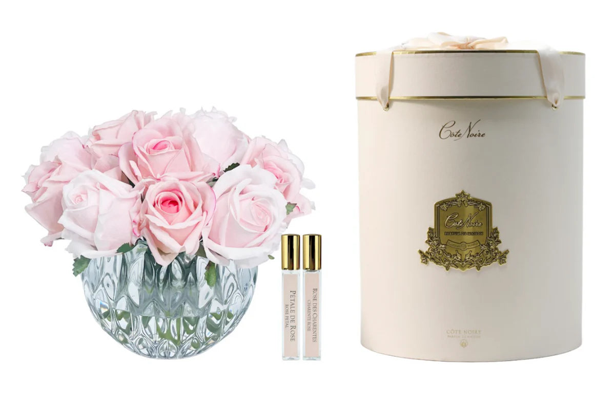 Luxury Round 13 Rose Bud Bouquet - Mixed Pink