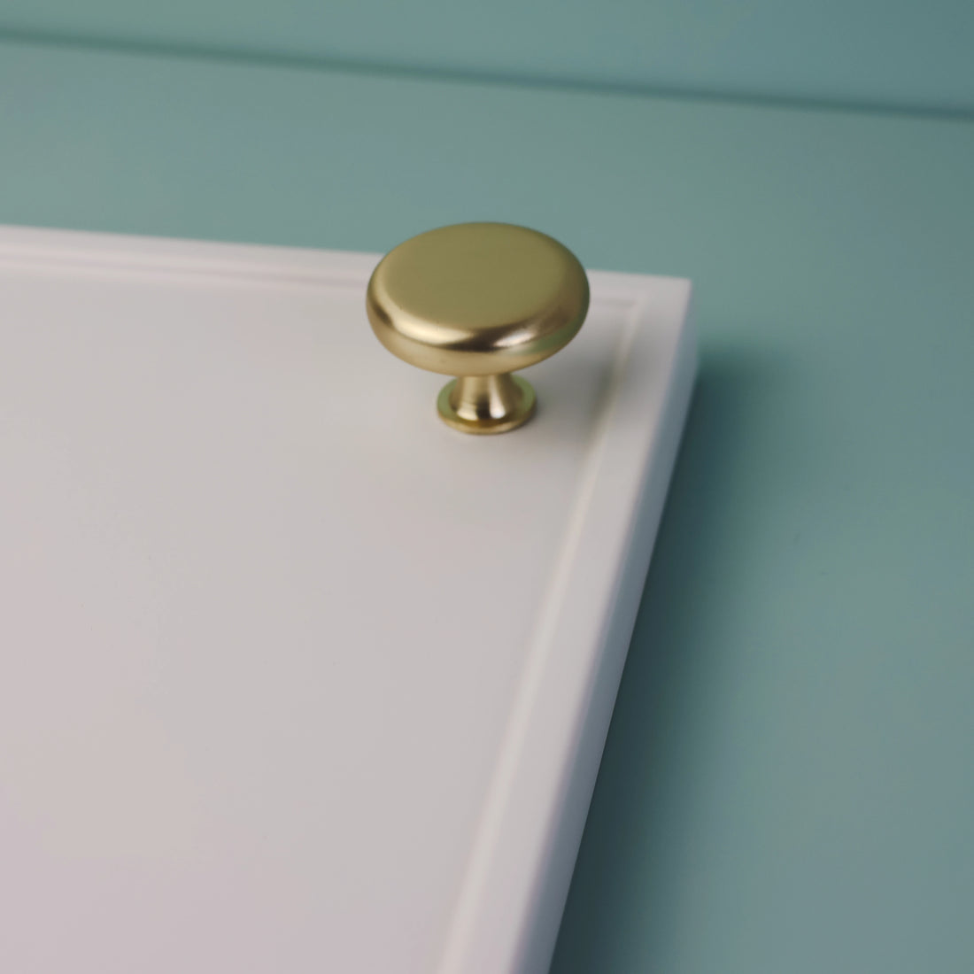 Melbourne Knob Brushed Brass