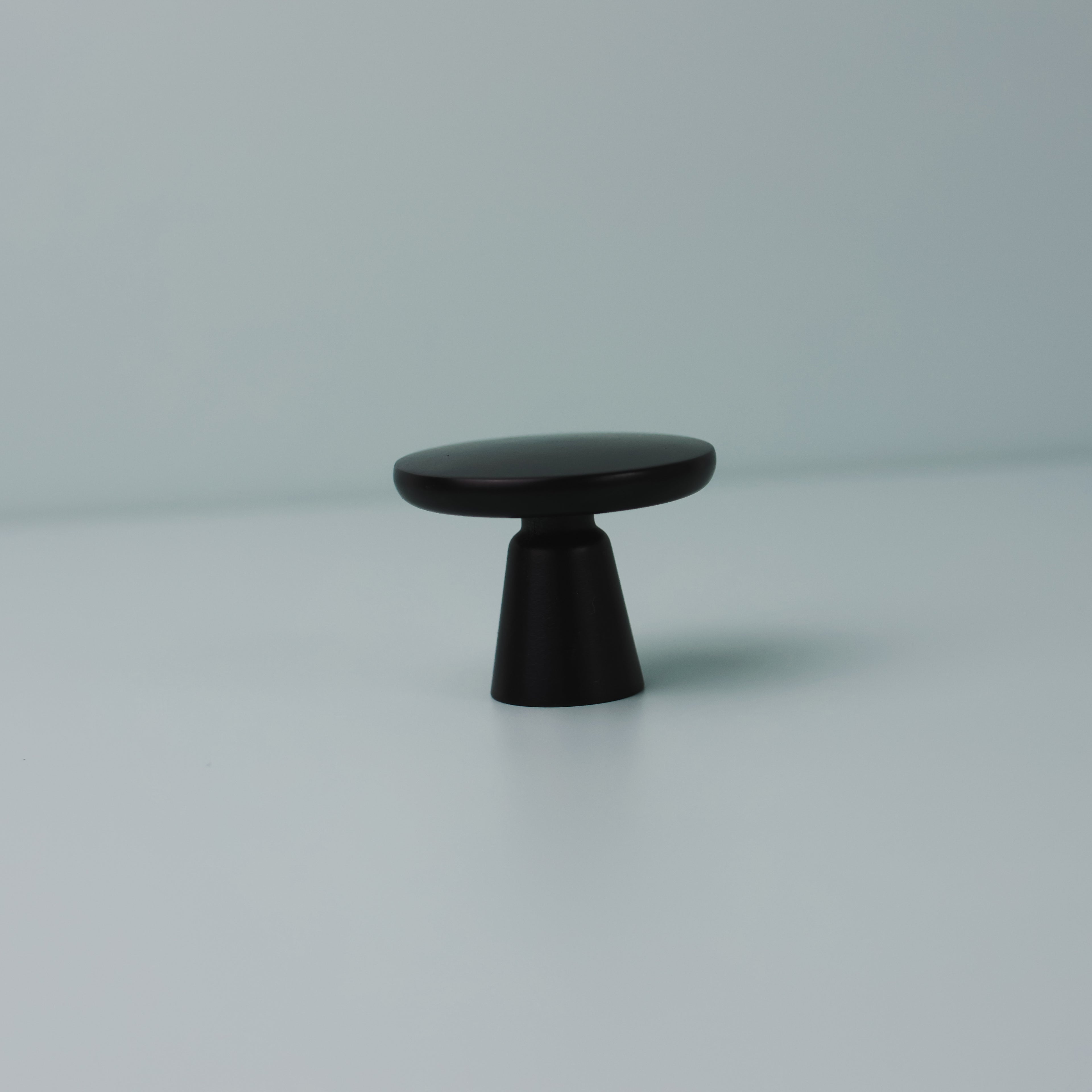Brisbane black kitchen cabinet knob by Otoley – modern matte black knob for drawers and cabinets, ideal for contemporary kitchen and bathroom renovations.
