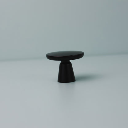 Brisbane black kitchen cabinet knob by Otoley – modern matte black knob for drawers and cabinets, ideal for contemporary kitchen and bathroom renovations.
