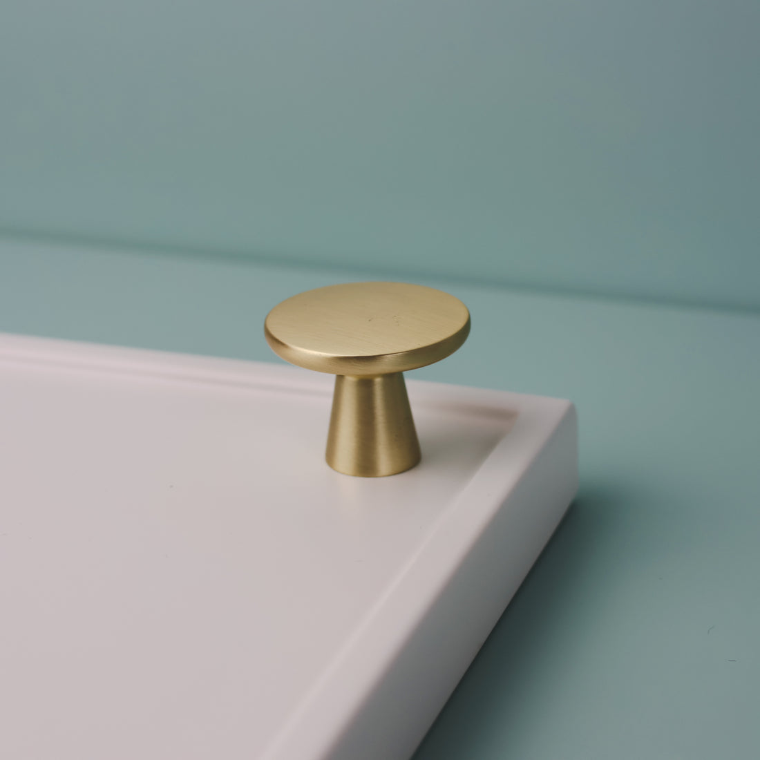 Brisbane Knob Brushed Brass