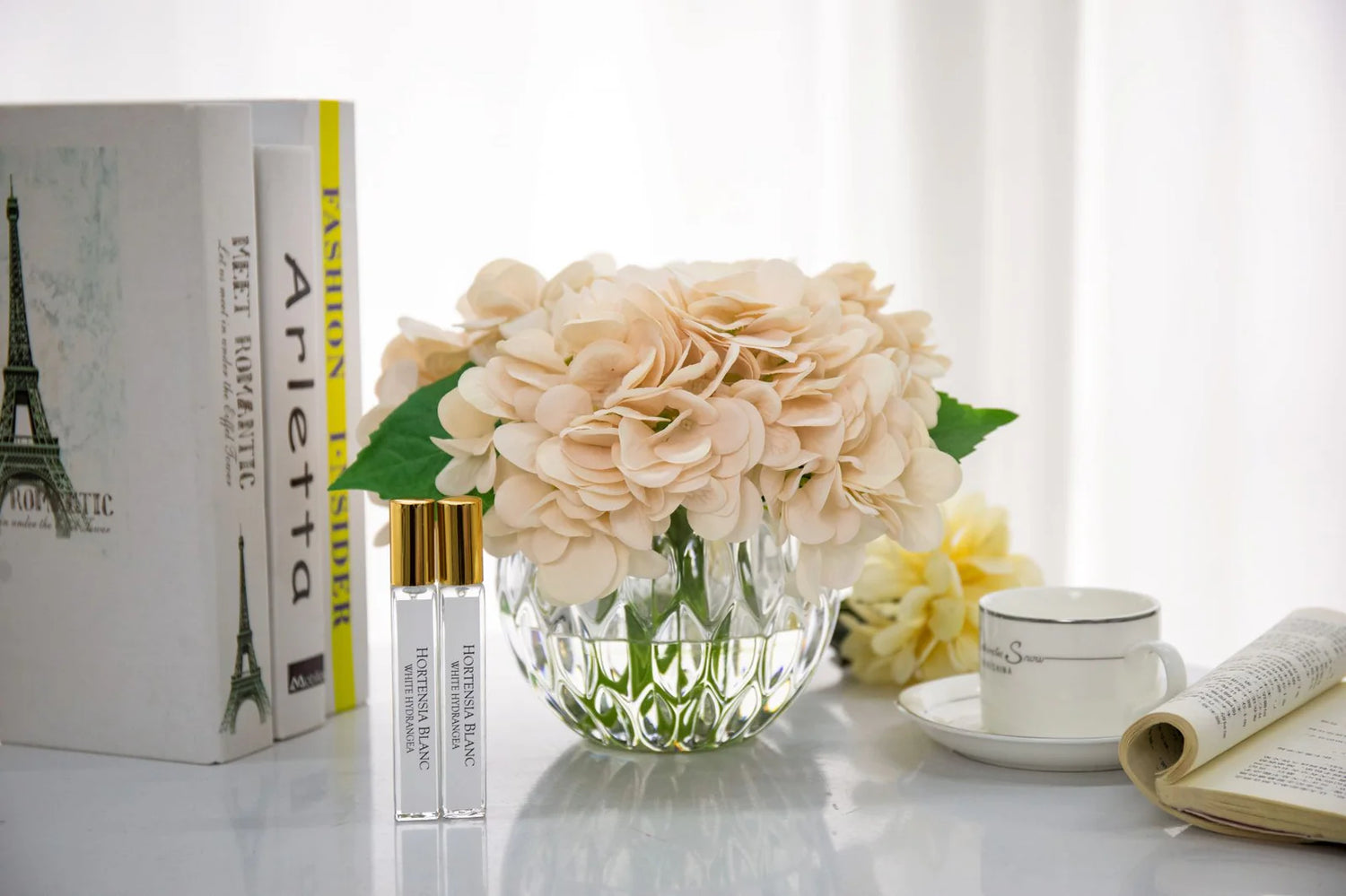 Luxury Round Hydrangea Bouquet - Champagne