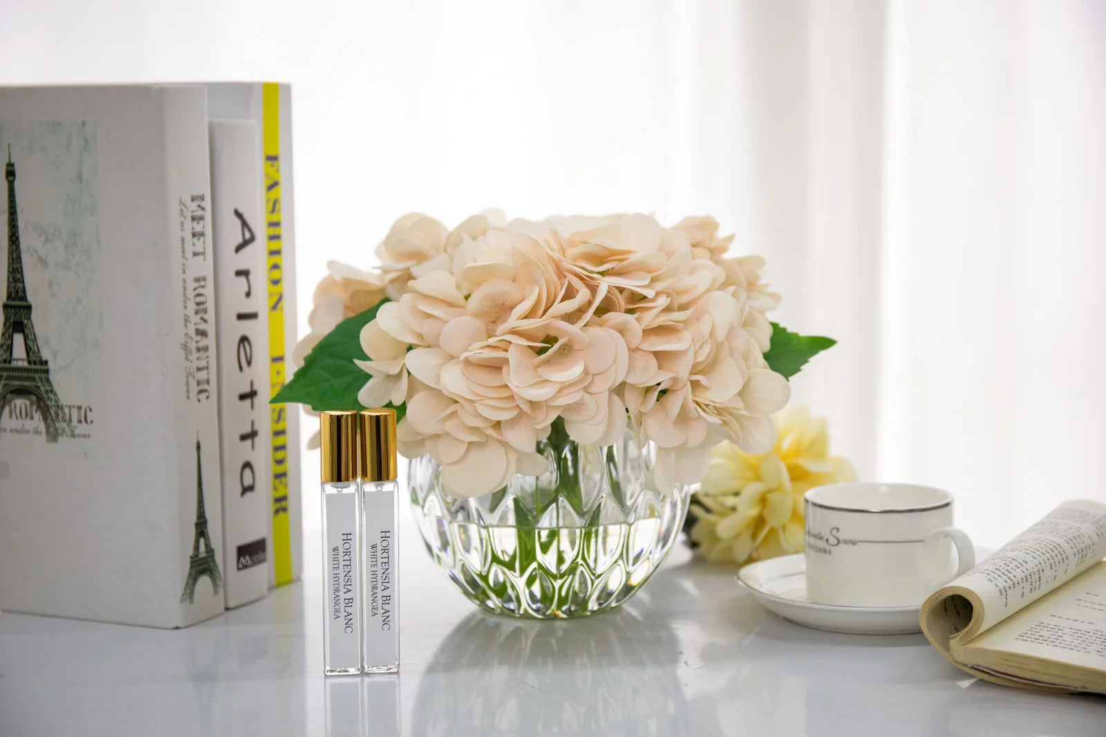 Luxury Round Hydrangea Bouquet - Champagne