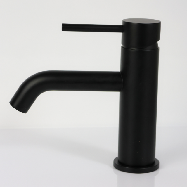 Granger Short Basin Mixer - Matte Black